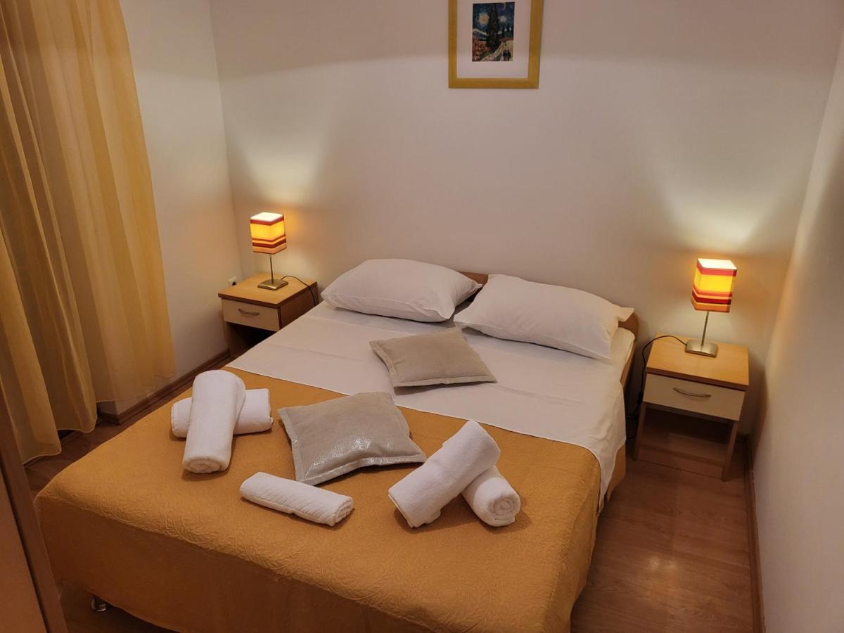 Sea&Sun Apartman Turanj Kültér fotó