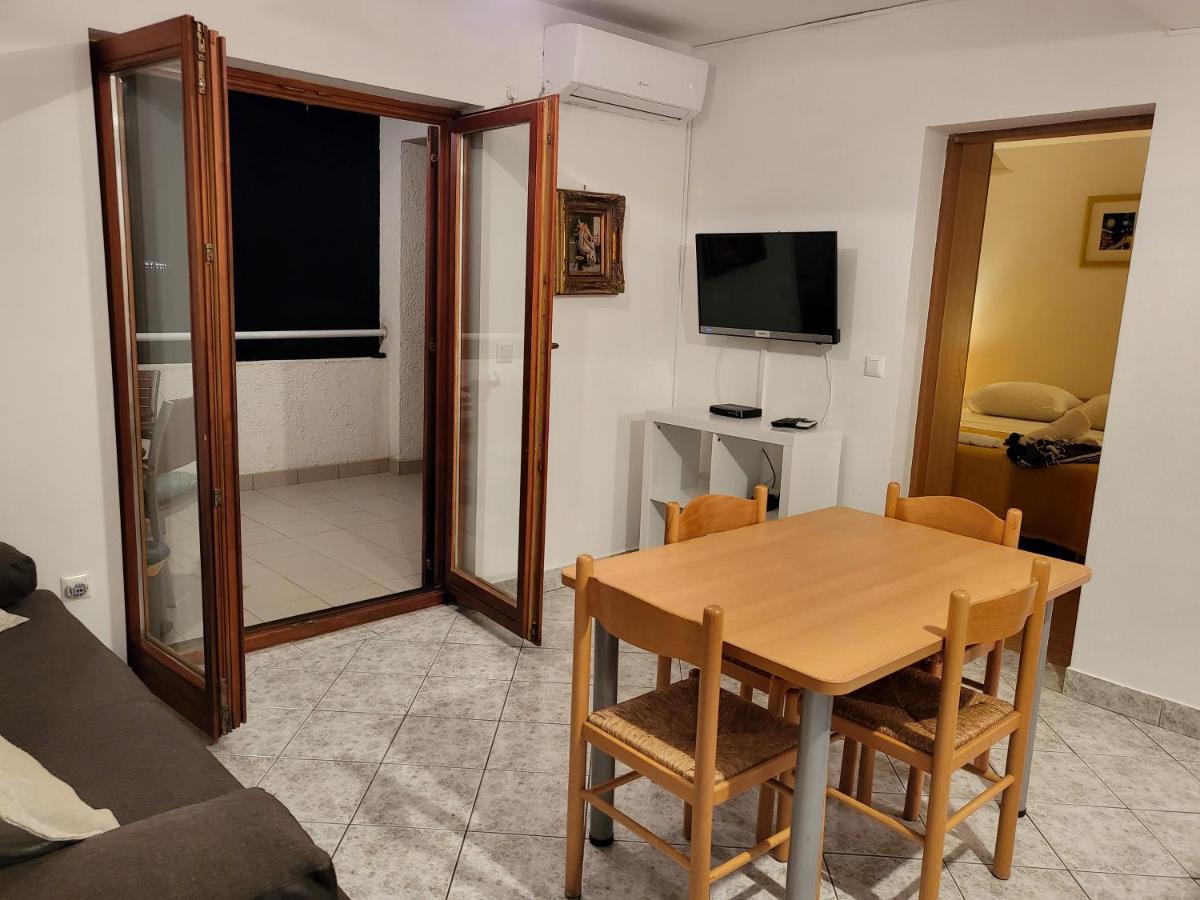 Sea&Sun Apartman Turanj Kültér fotó